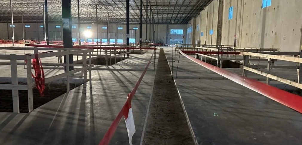 Road and bridge slab sawing — heavy highway/civil (Photo 35)